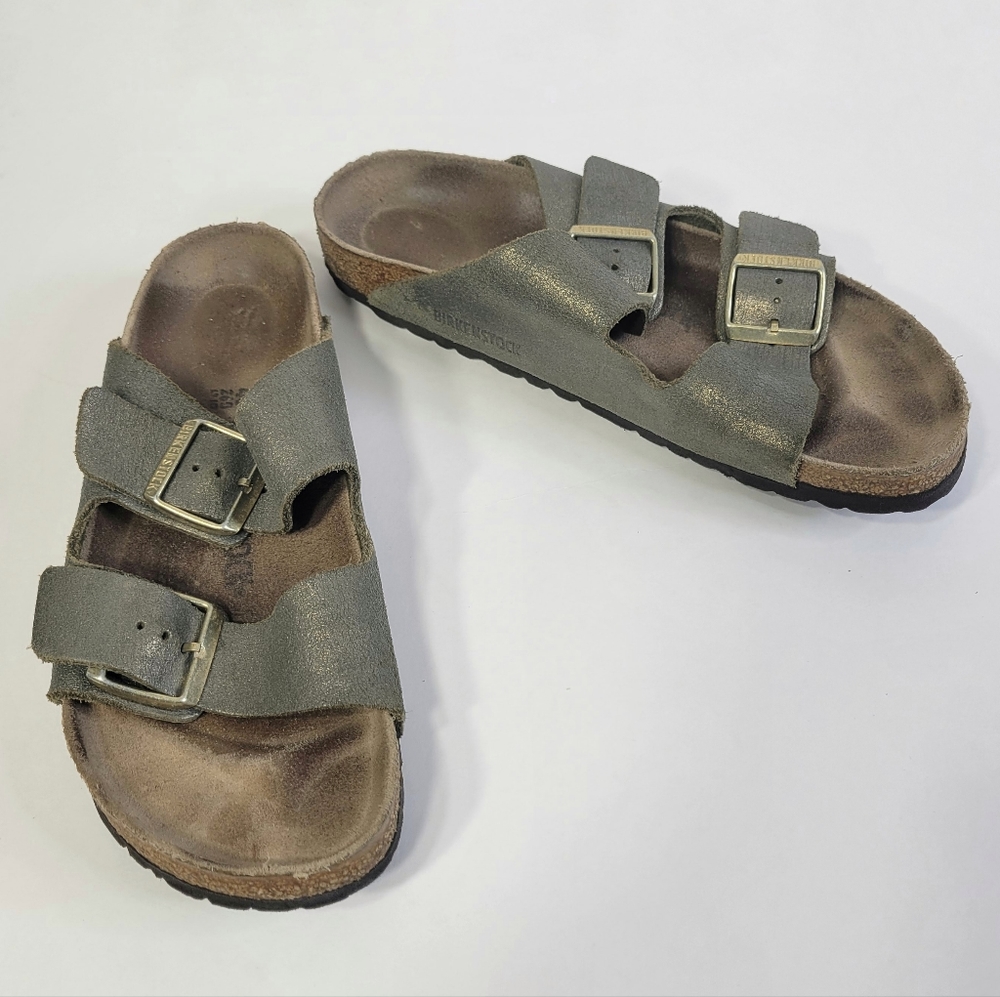 Birkenstock Arizona Sandal size 9 / EU size 40